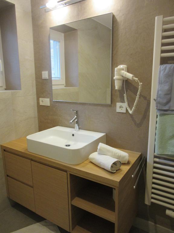 Appartements Haus Bachmann San Candido Dış mekan fotoğraf