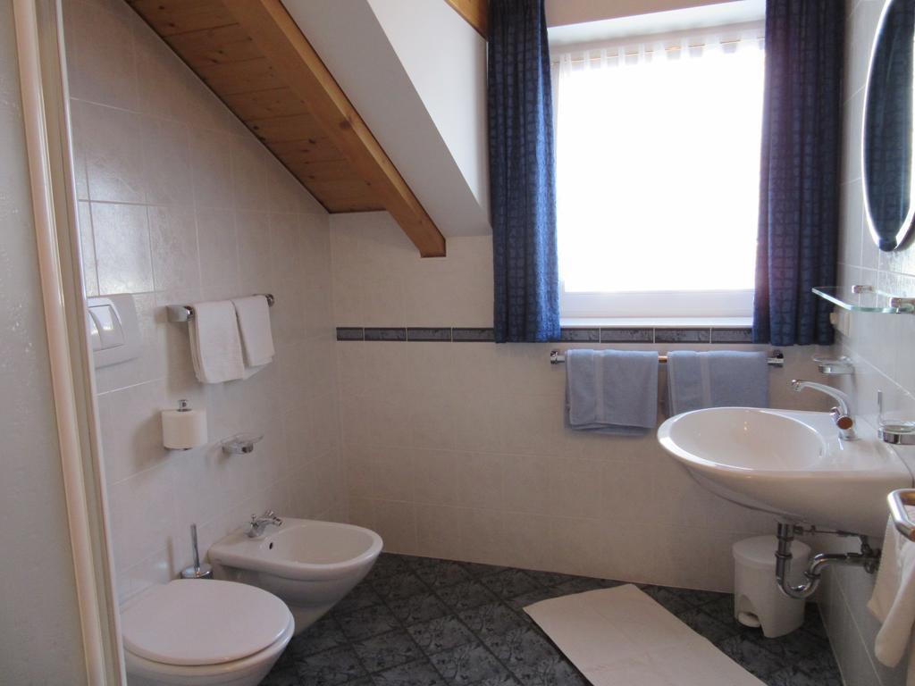 Appartements Haus Bachmann San Candido Dış mekan fotoğraf