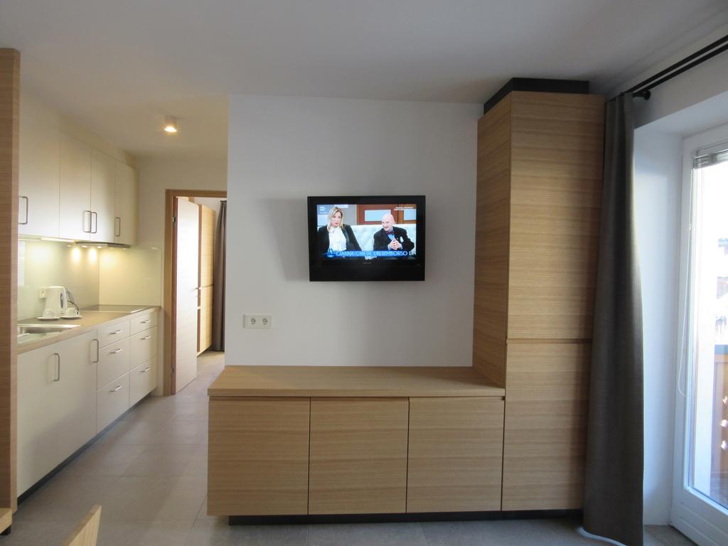 Appartements Haus Bachmann San Candido Dış mekan fotoğraf