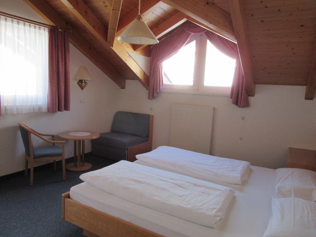 Appartements Haus Bachmann San Candido Dış mekan fotoğraf